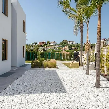 Villa Casa Innes: Entire 5 Bed Modern Villa. Pool. Valle Romano